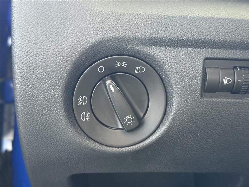 Škoda Fabia 1,4   63kW,TEMPOMAT,AUT. KLIMA - fotka 12 z 26