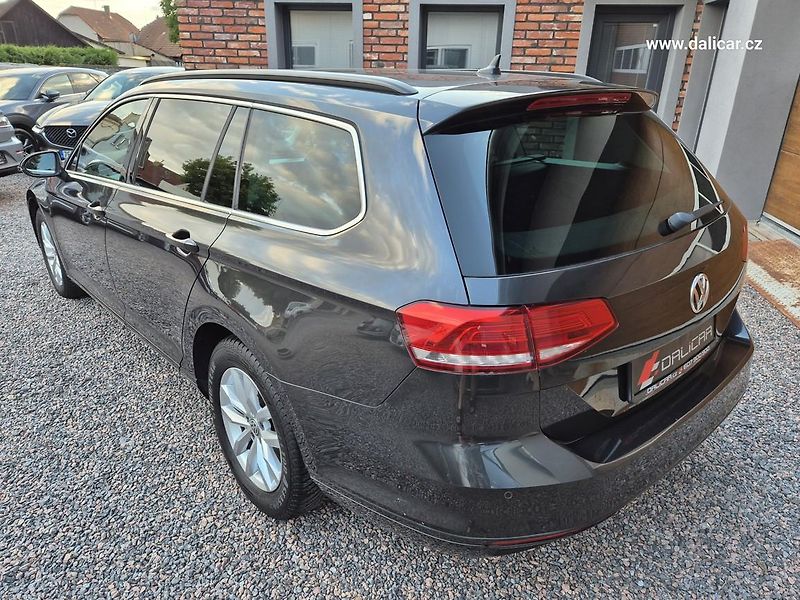 Volkswagen Passat Variant (2018) 1.4TSi 110KW ComfortLine  - fotka 8 z 54