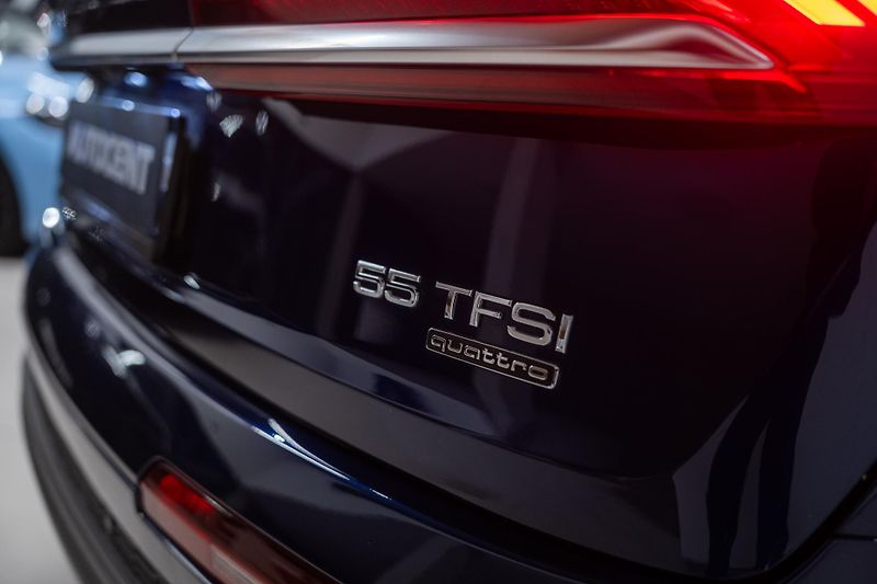 Audi Q7 (2022) S-LINE 55TFSI 250KW 4X4 VZDUCH - fotka 12 z 45