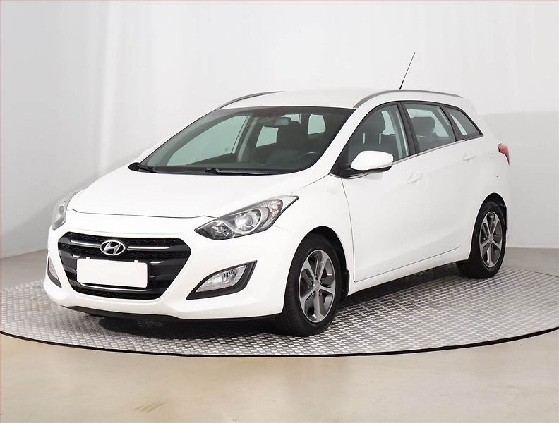 Hyundai i30 (2017) 1.6 CRDi, Automat, Serv.kniha - fotka 2 z 14
