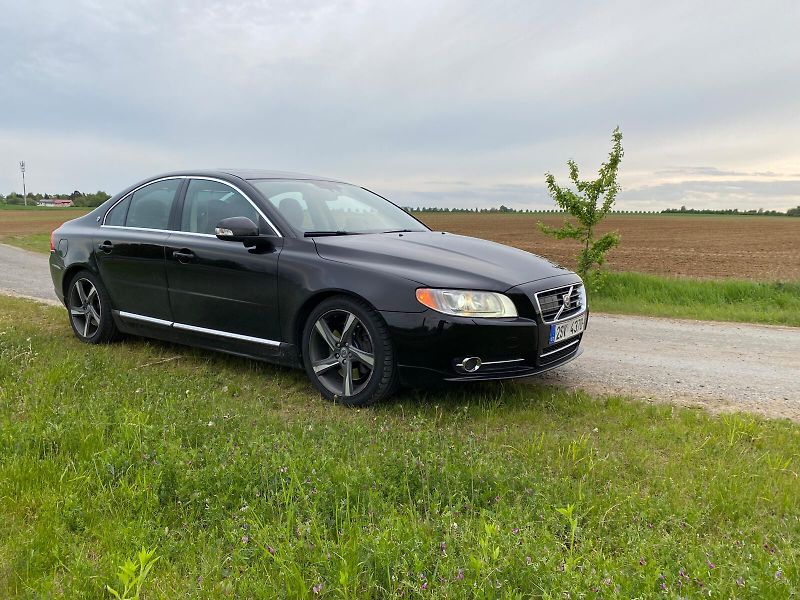 Volvo S80 (2008) Volvo S80 V8 4.4 - fotka 12 z 19
