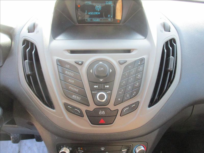 Ford Tourneo Connect 1,5 TDCi Trend Klima bez koroz - fotka 16 z 33