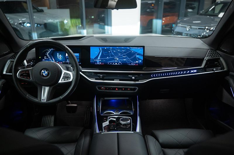 BMW X5 (2025) M40xD 250KW NEZÁVISLÉ TAŽNÉ  - fotka 57 z 59