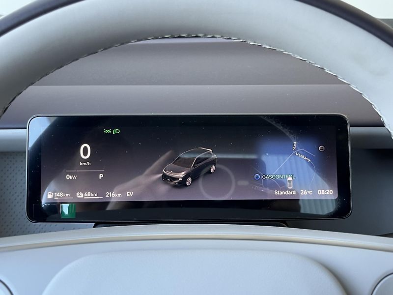Leapmotor B10 (2026) DESIGN HYBRID EV, světlý int. - fotka 10 z 17