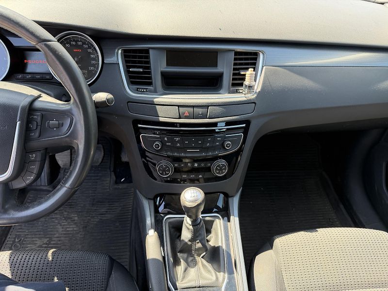 Peugeot 508 1.6 16V - fotka 14 z 19