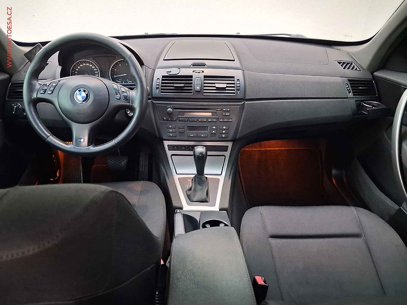 BMW X3 (2005) 3.0d xDrive, ČR, AT, xenon - fotka 8 z 17
