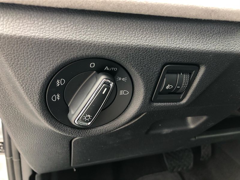Škoda Scala 1.0 TSI - fotka 16 z 29