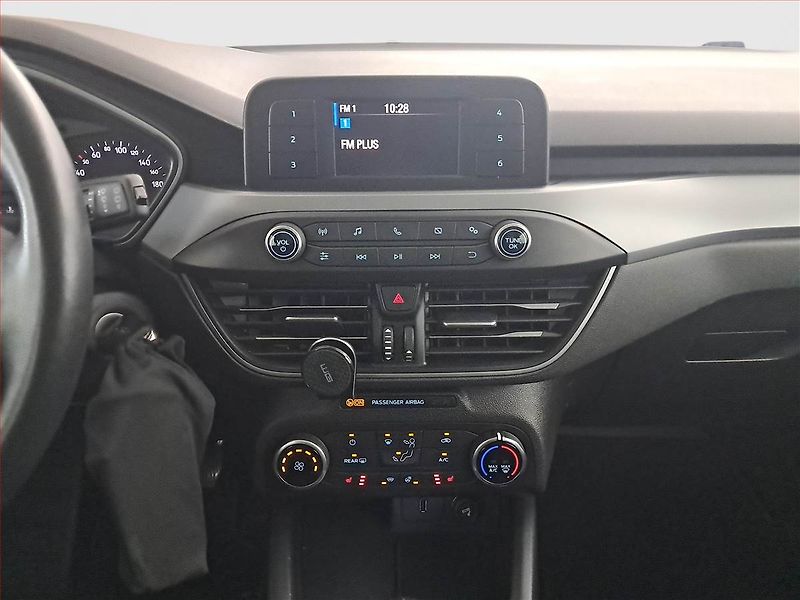Ford Focus (2020) 1.5 EcoBlue, Tempomat - fotka 12 z 18