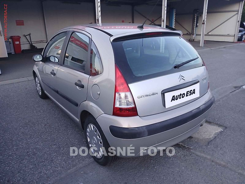 Citroën C3 (2008) 1.1i, AC - fotka 2 z 3
