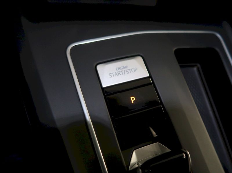 Volkswagen Golf (2024) VARIANT 2.0TDI 110KW DSG - fotka 30 z 34