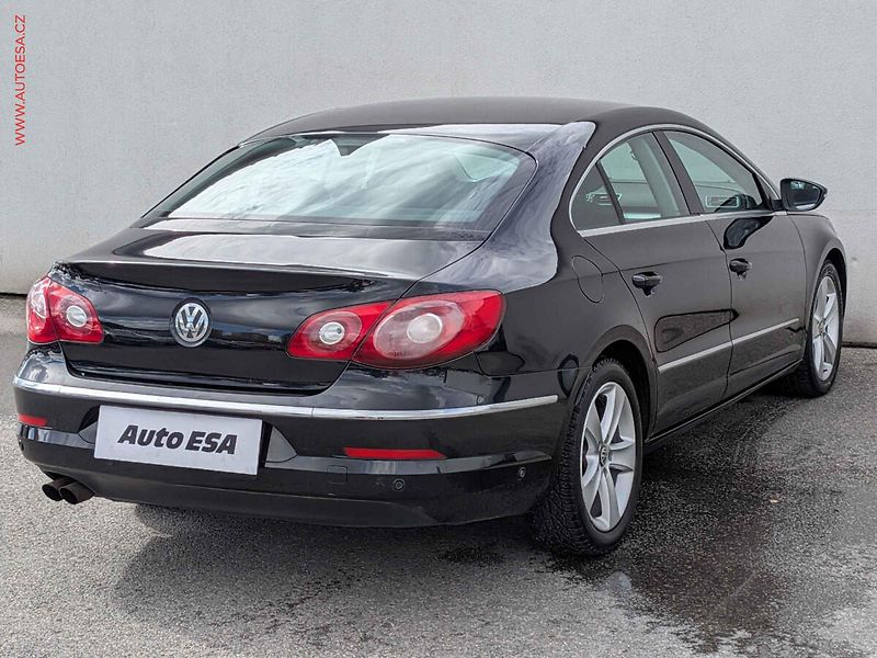 Volkswagen Passat CC (2011) 2.0 TSi, ČR, DSG, park - fotka 6 z 16