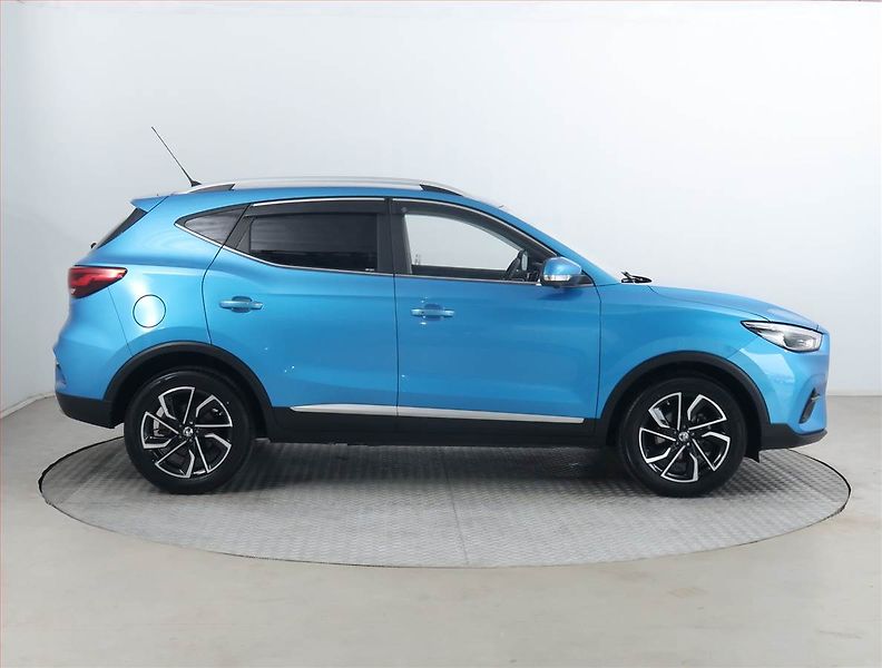 MG ZS (2022) Exclusive 1.0 Turbo, Automat - fotka 6 z 18