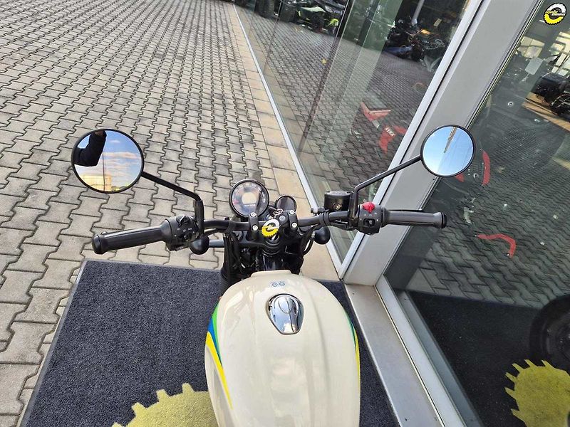 Royal Enfield HNTR 350 (2026) - fotka 22 z 22