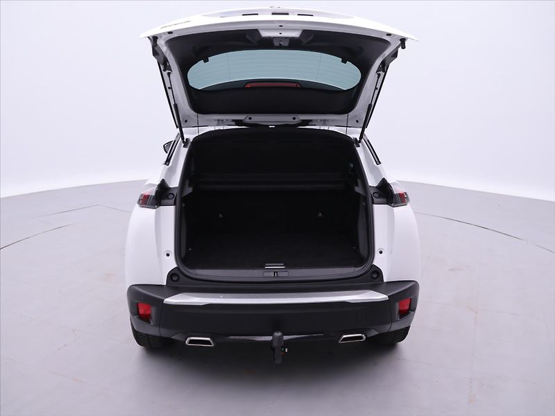 Peugeot 2008 1.2 PT 96kW CZ Active 1.Maj - fotka 9 z 27