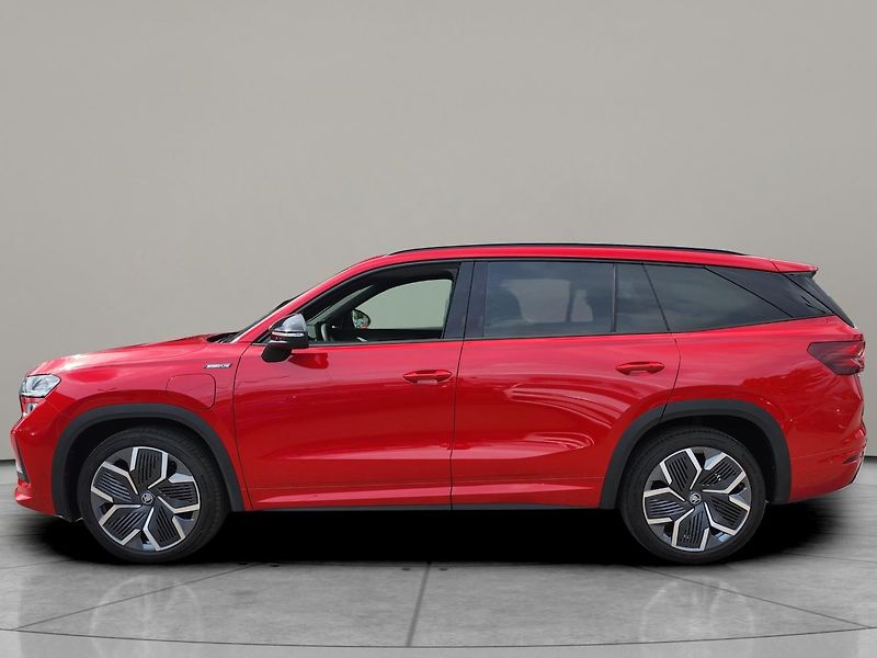Škoda Kodiaq Sportline iV 1.5 TSI 150kw DSG - fotka 3 z 28