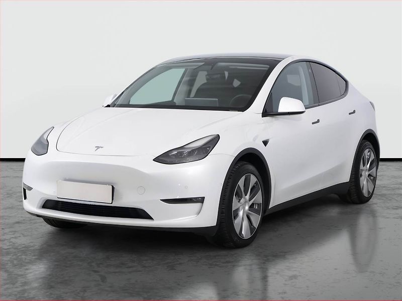 Tesla Model Y (2022) Long Range AWD 79kWh, SoH 92% - fotka 2 z 24