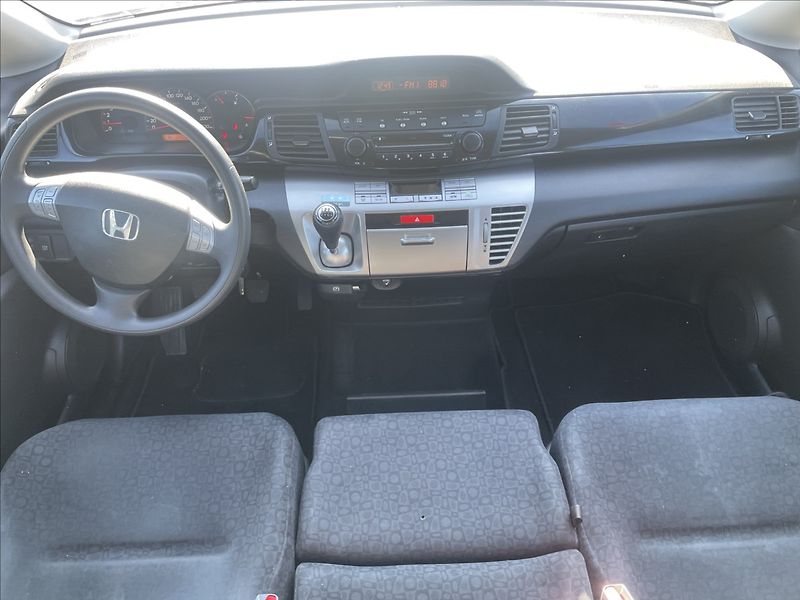 Honda FR-V 2,0 i-VTEC 110kw odp. DPH, po - fotka 12 z 27