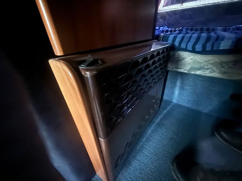 Peugeot Ostatní 2,5  DIESEL  CAMPER - fotka 23 z 32