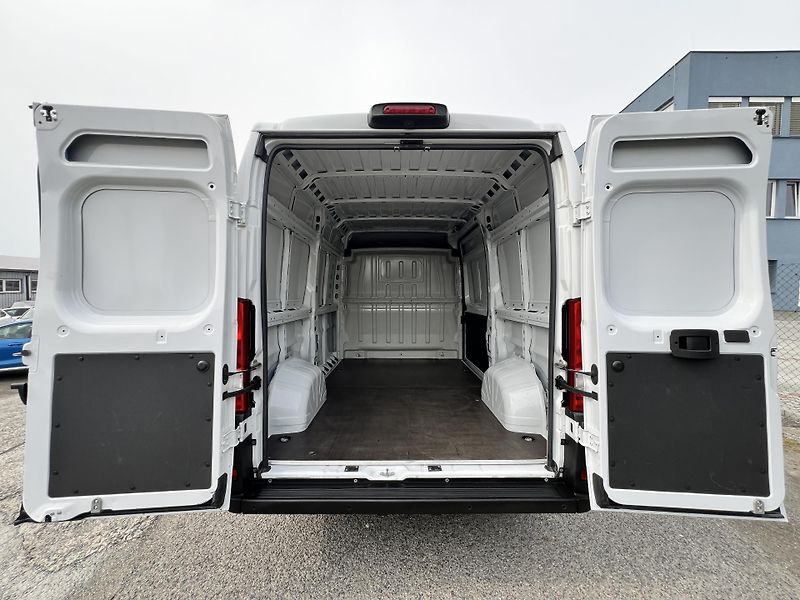 Toyota Proace Max 2.2D L2H2 Active ČR 1.MAJ DPH - fotka 27 z 35