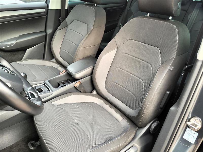 Škoda Kodiaq 1,5 tsi,navi,výhřev,Panorama - fotka 9 z 49