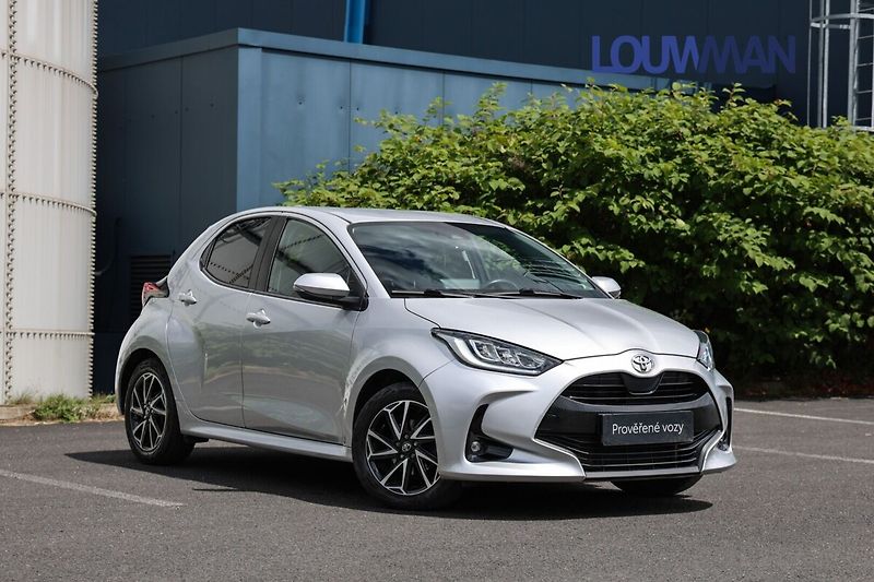 Toyota Yaris COMFORT STYLE TECH - fotka 15 z 18