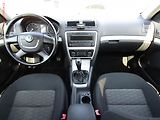 Škoda Octavia (2011) 1.4TSi, ČR, Ambiente - náhled 8