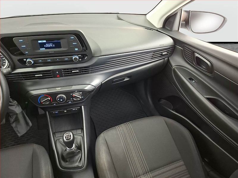 Hyundai Bayon (2021) Comfort Club 1.2 i, ČR,1.maj - fotka 8 z 14