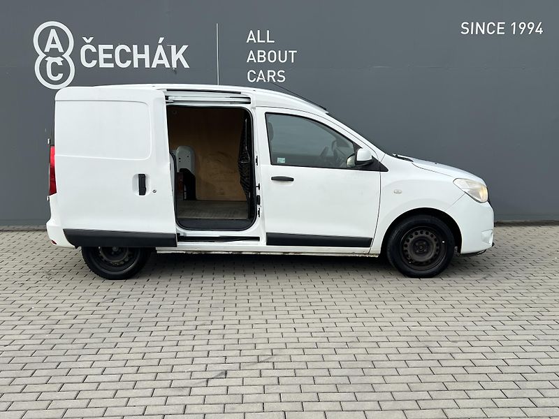 Dacia Dokker (2014) 1,6i 16V - fotka 9 z 23