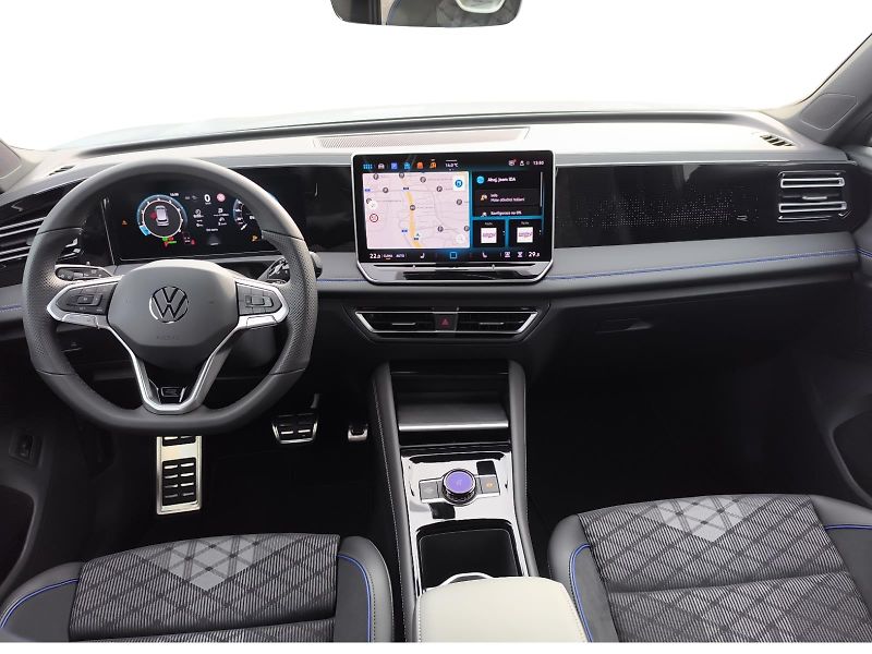 Volkswagen Tiguan R-Line 1,5 eTSI 110 kW mHEV - fotka 5 z 23