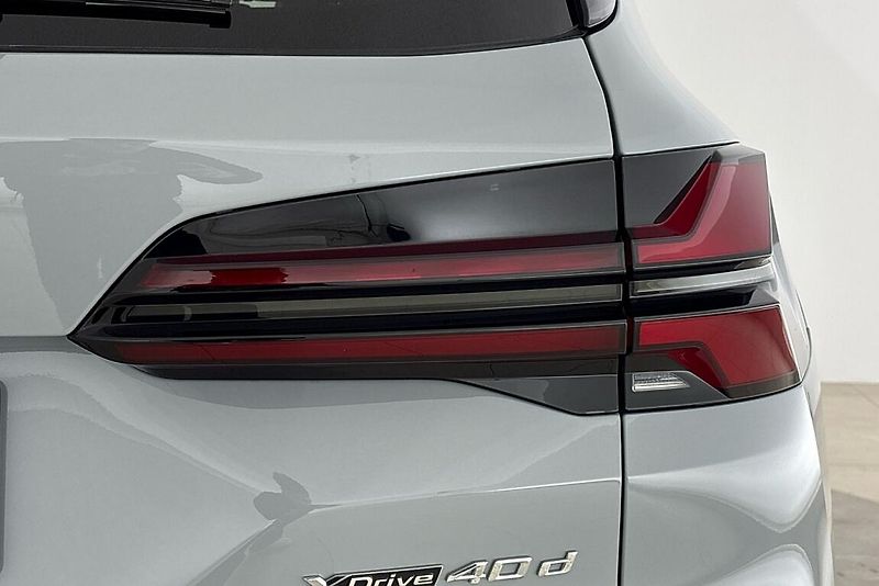 BMW X5 xDrive40d - fotka 4 z 22