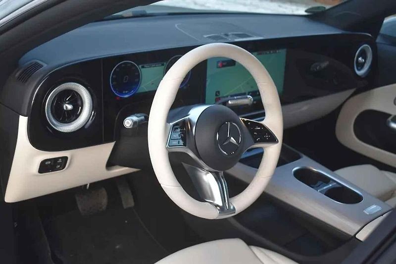 Mercedes-Benz CLA.