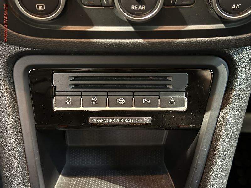 Seat Alhambra (2012) 2.0 TDi, Bixen, navi - fotka 20 z 20