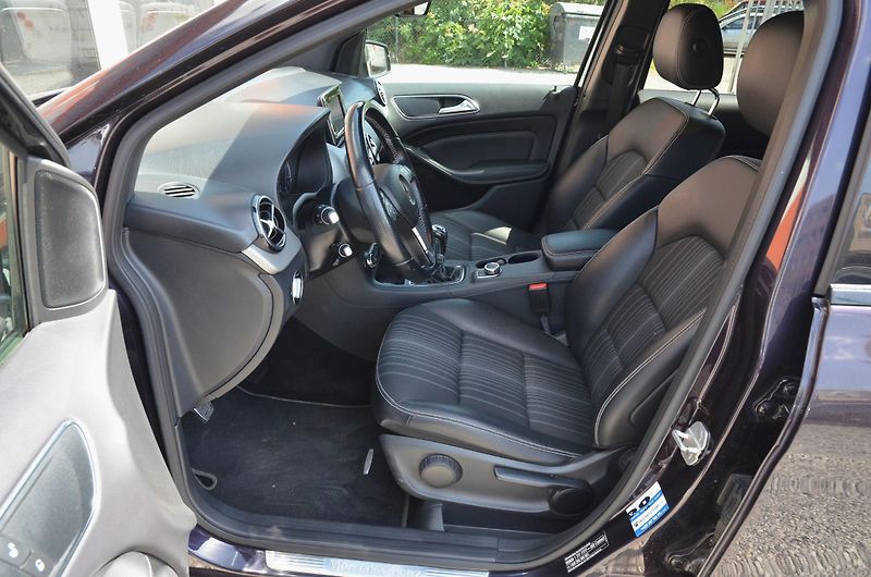 Mercedes-Benz Třídy B (2013) B 200 CDi 100kW / Bi-XENON /ČR - fotka 15 z 31