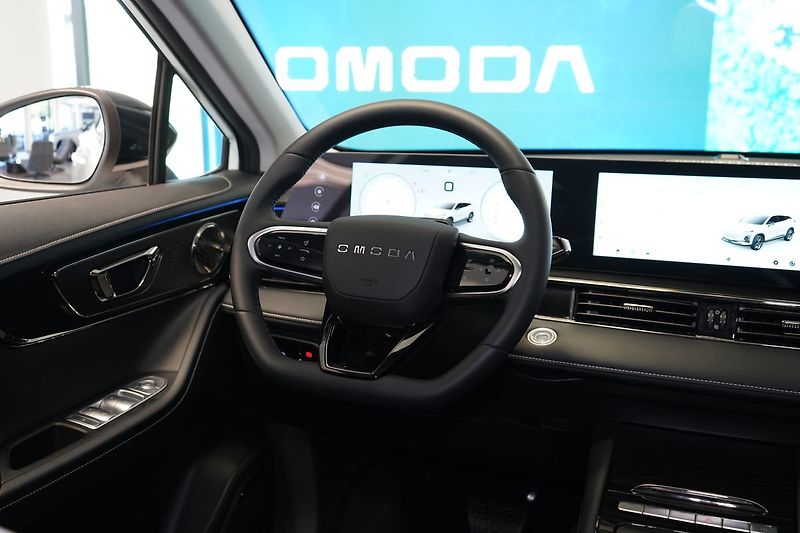 Omoda 5 1.6 T-GDI DCT COMFORT - fotka 20 z 37