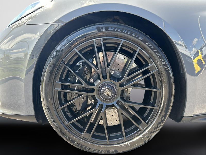Porsche Panamera (2025) Turbo S E-Hybrid - fotka 11 z 29