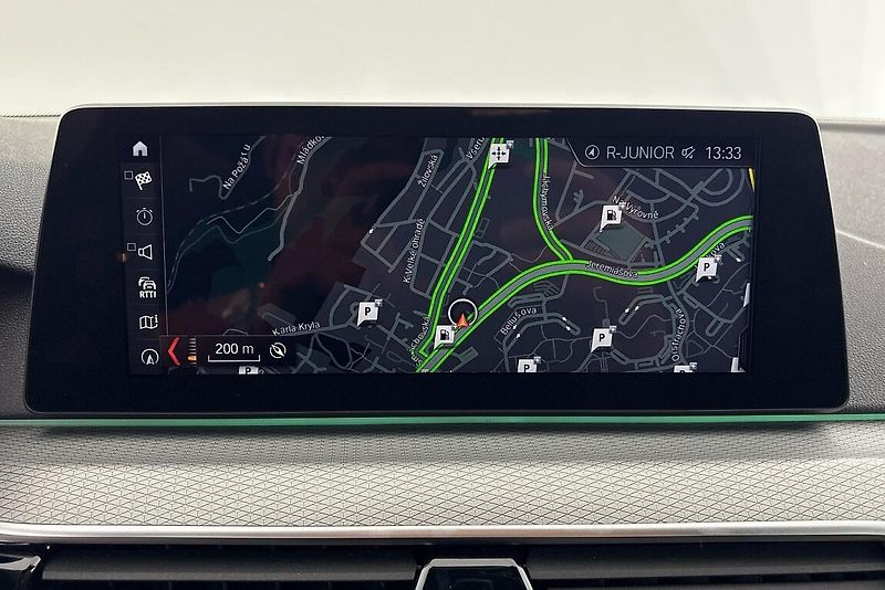 BMW Řada 5 540d xDrive - fotka 10 z 27
