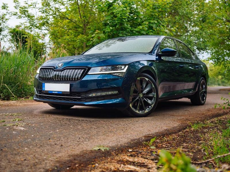 Škoda Superb (2020) iV 1.4 TSI PHEV, ČR, AUTOMAT - fotografie inzerátu