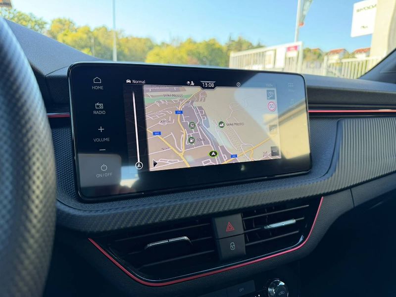 Škoda Kamiq Monte Carlo 1,5 TSI 110 kW 7° - fotka 20 z 39