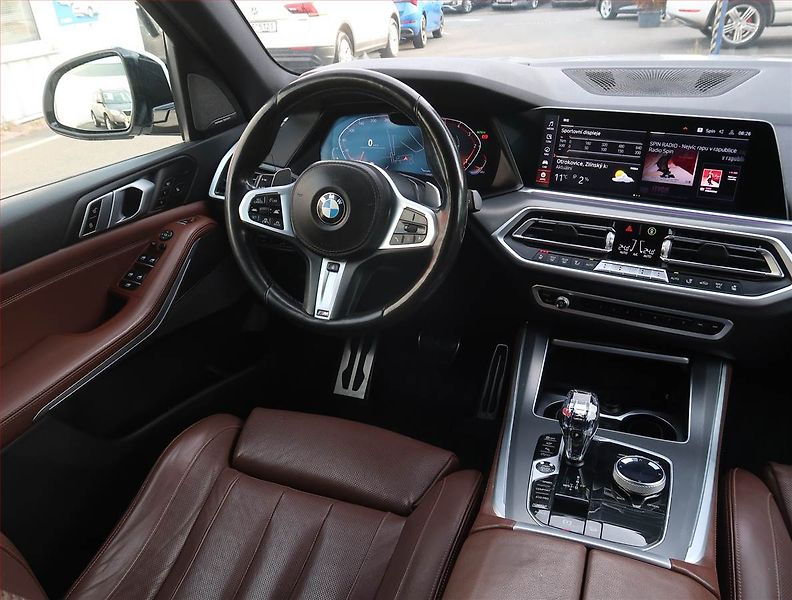 BMW X5 (2019) xDrive30d - fotka 7 z 24