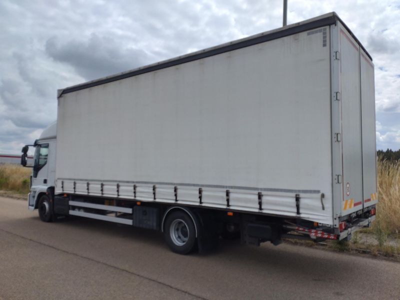 Iveco Eurocargo (2021) 120E28- 19EP- Čelo- 2 Lůžka - fotka 3 z 28