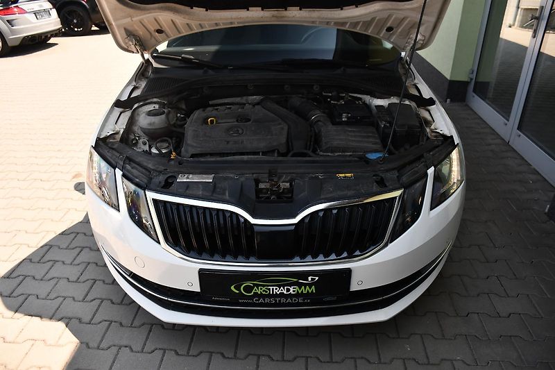 Škoda Octavia 1.5TSi 110kW DSG NAV KESSY - fotka 50 z 52