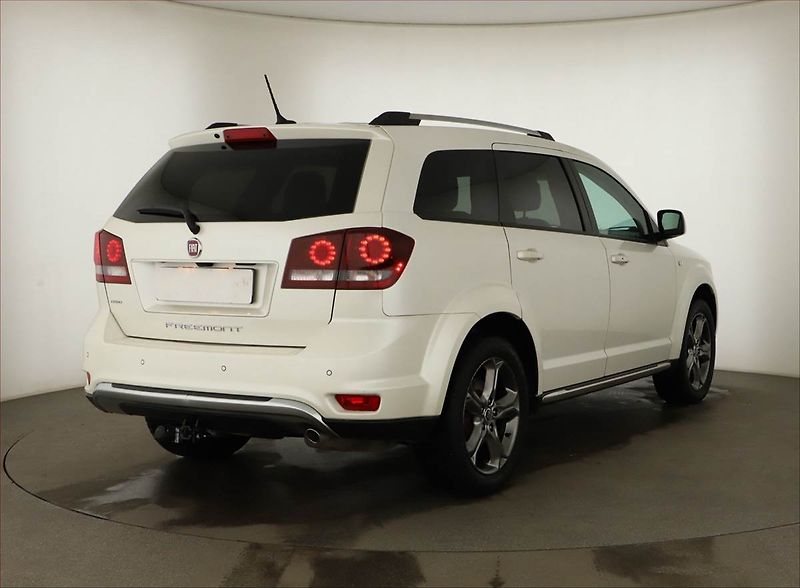 Fiat Freemont (2015) 2.0 MultiJet, 4X4, Automat - fotka 5 z 21
