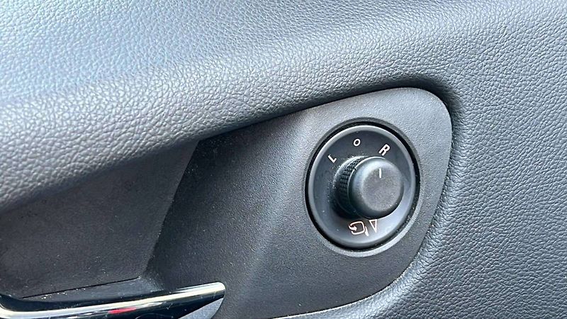 Opel Zafira Tourer 1.4 Turbo MT6 (103kW)/0 - fotka 24 z 41