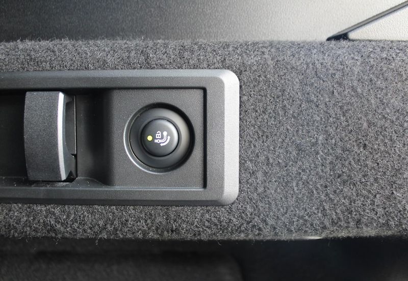 BMW X3 30e xDrive - fotka 25 z 27