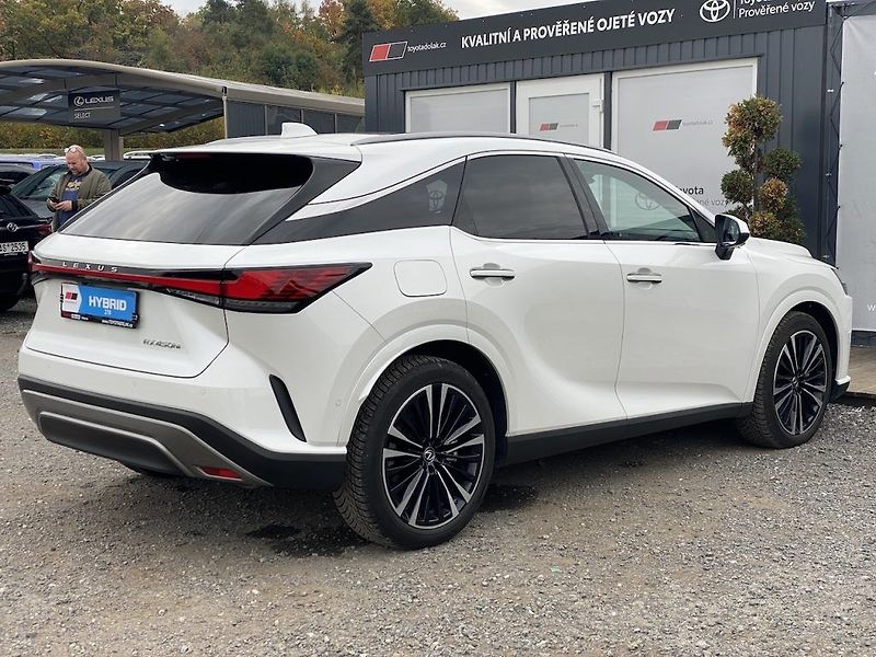 Lexus RX 450h 2.5Plug-in, ČR, Luxury, záruka - fotka 29 z 37