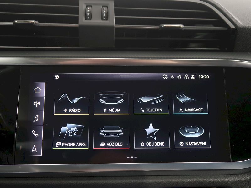 Audi Q3 (2023) S-LINE 1.5TSI 110KW AUTOMAT - fotka 22 z 39