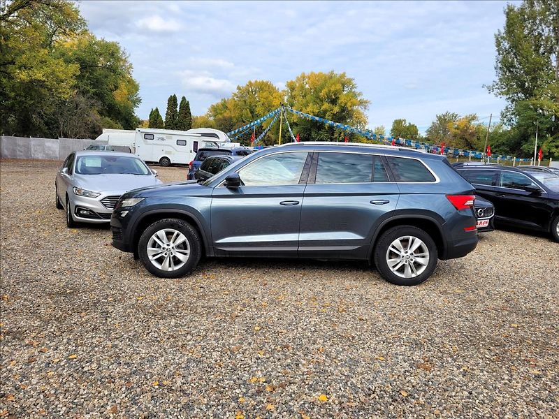 Škoda Kodiaq 1,5 tsi,navi,výhřev,Panorama - fotka 3 z 49