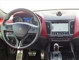 Maserati Levante 3,0 V6 Q4 Kůže,Kamera,Bi-xenon - náhled 16