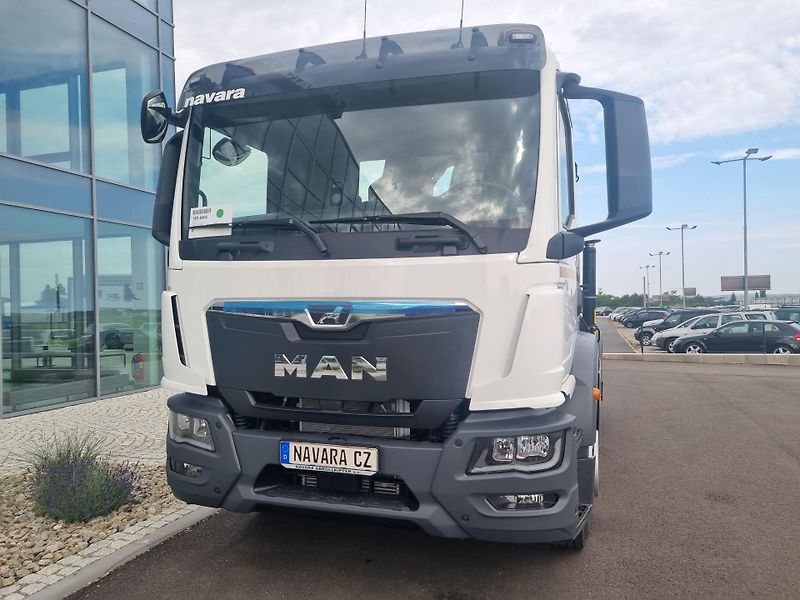 MAN TGM 18.290 HIAB 102 KONTEJNER 10T - fotografie inzerátu