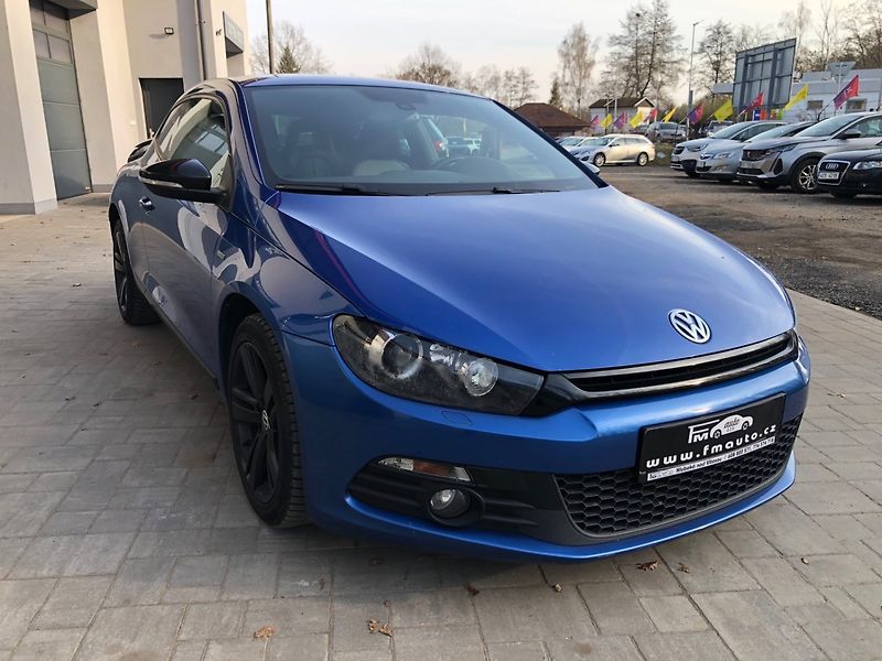 Volkswagen Scirocco (2012) 2.0 Sport - fotka 4 z 42